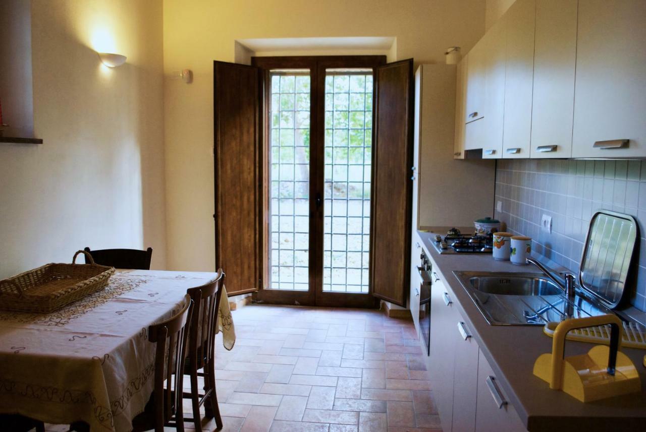 Villa Licinia Foligno Exteriör bild