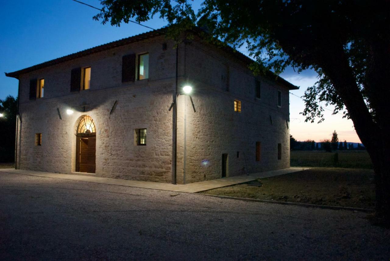 Villa Licinia Foligno Exteriör bild